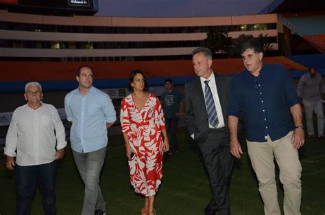 Rodolfo Landim presidente do Flamengo faz visita ao Estádio Serra