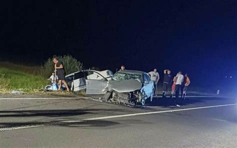 Accident Cu Patru Victime Pe Dn Unul Dintre Oferi Un Poli Ist