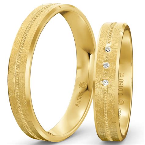 Trauringe Eismatt Gelbgold 585 Mit Brillant 0 015 Ct Eingerieben