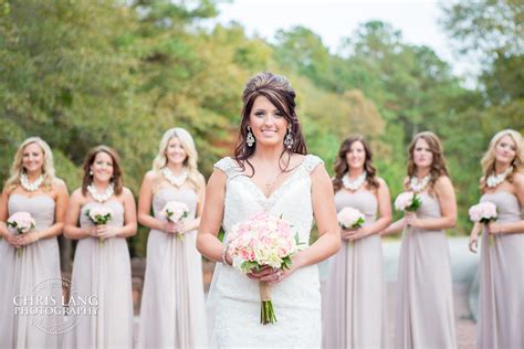 Bridal Party Photos | Chris Lang Weddings | Wedding Picture Ideas ...