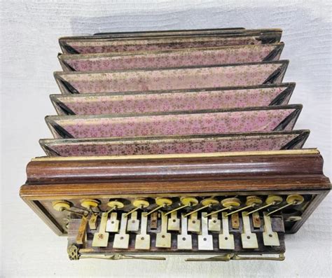 Ancien Accordeon Diatonique Romantique En Marqueterie Bois Empire Eme