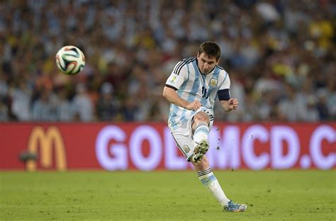 Messi Shooting HD Wallpapers - Wallpaper Cave