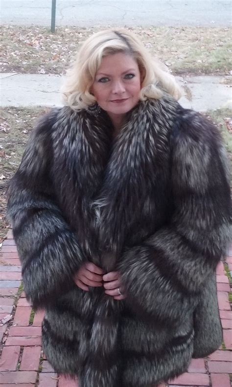 Natural Silver Fox Fur Jacket Stroller Size Fit Our Model Is 5 6