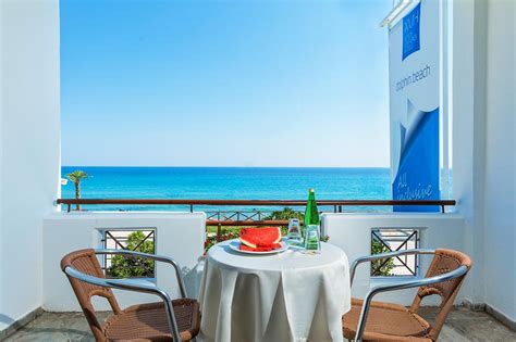 Xenios Dolphin Beach 3 star hotel in Halkidiki, Greece