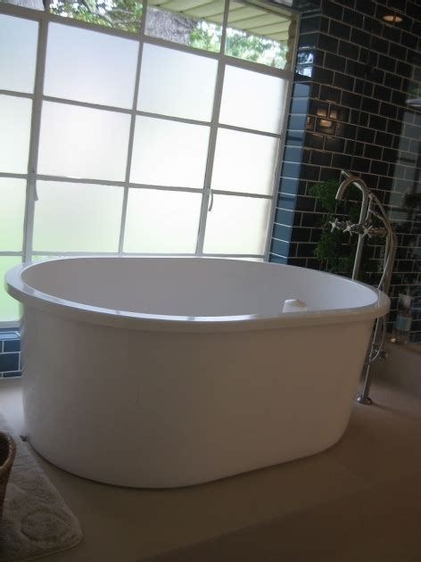 Stunning Two Person Soaking Tub 60 Inch Tub With Lots Of Legroom ...