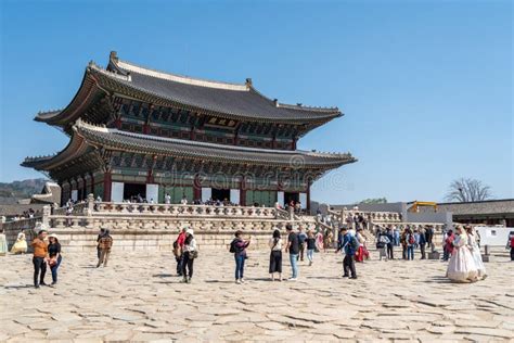 Gyeongbokgung Palace of the Joseon Dynasty in Seoul South Korea ...