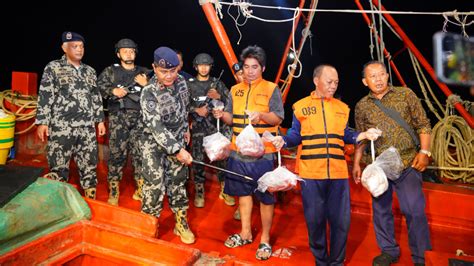 KKP Tangkap 3 Kapal Asing Di Laut Natuna Dan Selat Malaka