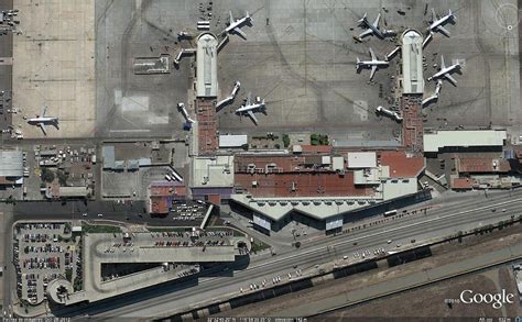 TIJUANA INTERNATIONAL AIRPORT by MSGSSV - Architizer