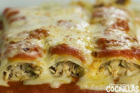 Receta De Canelones De Pollo Con Salsa De Tomate Y Bechamel