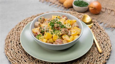 Schnelles Rezept Herzhafte Bratwurst Kartoffel Pfanne