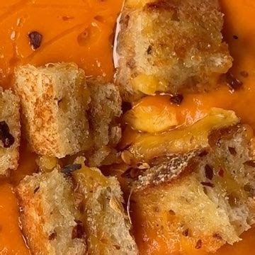 Crowded Kitchen On Instagram Sheet Pan Roasted Red Pepper Soup With