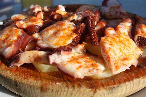 Recette Du Poulpe La Galicienne Traditionnelle Pulpo A La Gallega