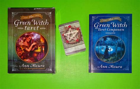 Подарочный набор Таро Зеленой Ведьмы The Green Witch Tarot Ann Moura