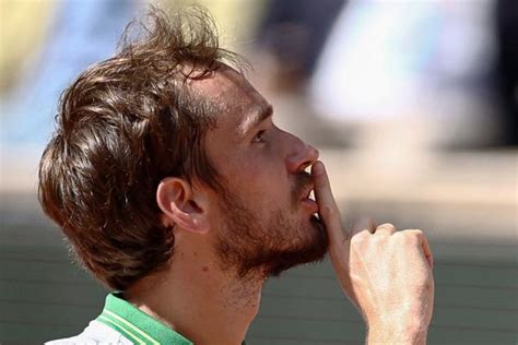 Roland Garros Daniil Medvedev Num Ro Mondial Limin D