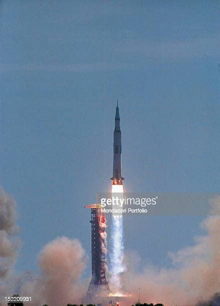 Apollo 11 Rocket Photos And Premium High Res Pictures Getty Images