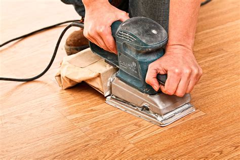 Qué es acuchillar el parquet Pasos para acuchillar suelos de madera