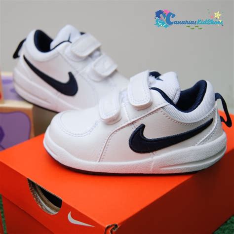 Tenis NIKE PICO para Niño BLANCO-MARINO - CanariasKidShoes