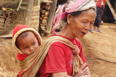 Days Discovery Khmu Tribes In Nalae Vieng Phoukha Towns Phou Iu