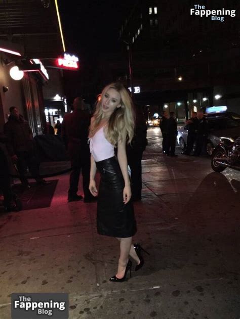 Hayden Hopkins Nude Sexy Photos Fappenism