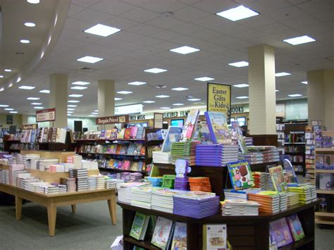 Barnes Noble Interior Barnes Noble Squar Flickr