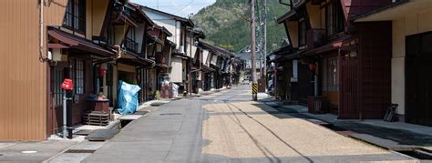 「郡上八幡」城下に広がる古い町並みと水のある暮らし 【tabitabi郡上】