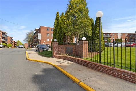 1100 Governors Dr Unit APT 24 Winthrop MA 02152 USA Virtual Tour