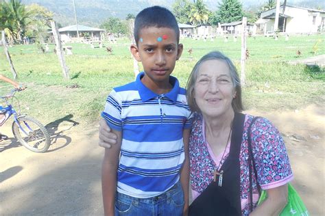 Helping In Honduras Usps Employee News