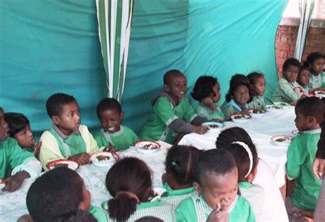 PAM MEN Mise En Place Dun Programme National De Cantines Scolaires