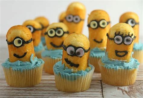 How To Make Minion Cupcakes