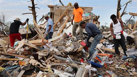 It Happened So Fast Survivors Of Deadly Tornadoes In Mississippi Describe Aftermath