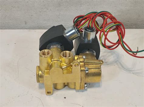 Asco 4 Way Solenoid Valve EFMF8003G301 EFMF8344G344