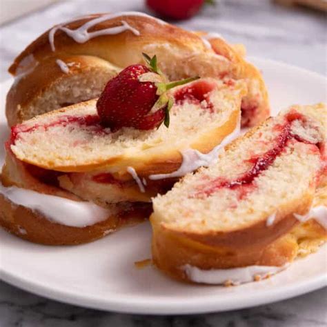 Braided Bread With Strawberry Jam Foods Guy