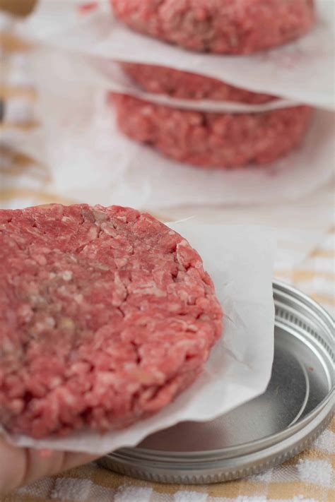 How To Make Perfectly Shaped Hamburger Patties Every Time Savvy Apron