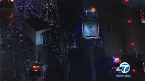 605 Freeway Backed Up In Both Directions After Multi Vehicle Rollover