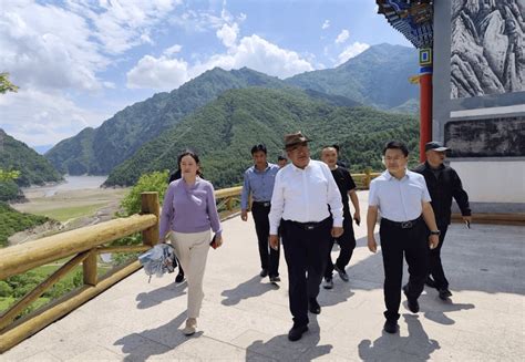 仁青东珠在调研临潭县冶力关旅游区旅游基础设施项目建设时强调 树牢精品意识 锚定任务目标 持续对标提升 坚决打赢国家5a级旅游景区工作