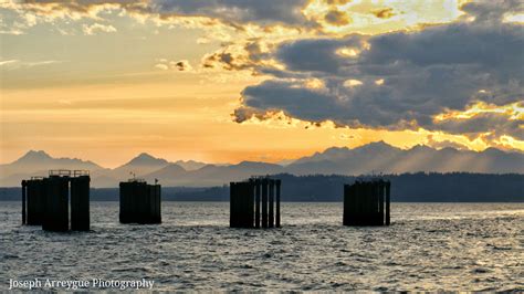 Edmonds beach. : r/Washington