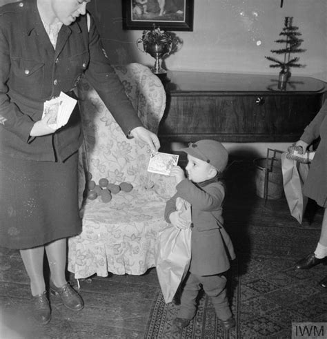 How Britain Celebrated Christmas During Ww2 Imperial War Museums