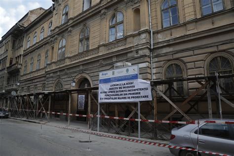 Constructorul Care Se Ocup De Renovarea Liceului Lenau A Oprit