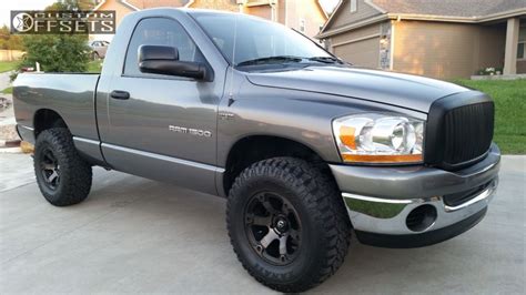 2006 Dodge Ram 1500 Fuel Beast OEM Custom Offsets