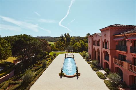 Fairmont Grand Del Mar Offers Easy Access To The Best Local Attractions