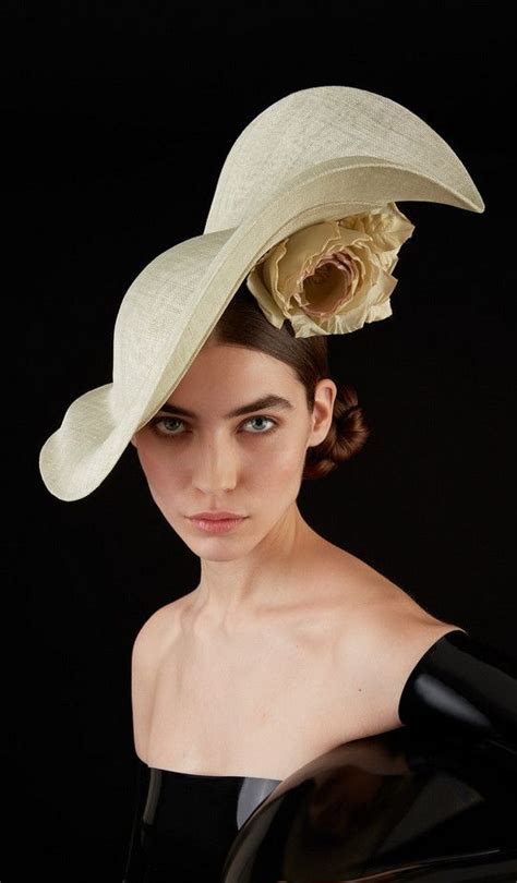 Oc 712 By Philip Treacy London Couture Hats Fancy Hats Philip Treacy