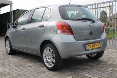 Toyota Yaris 1 0 VVTI Acces LMV Airco NAP