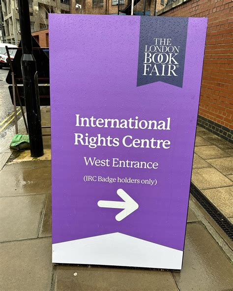 how to get a literary agent