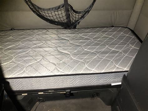 Freightliner Cascadia Sleeper Bunk For Sale