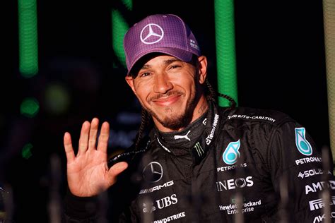 Lewis Hamilton Dad: Mercedes Star Drops Father-son Moment on Instagram ...