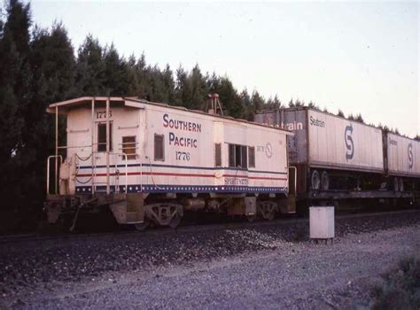 Pin by E D M on caboosed | Caboose, Railroad photos, Train pictures