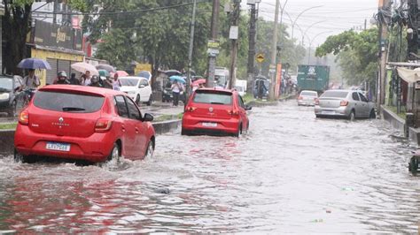 Las Fuertes Lluvias En Brasil Dejan Una Treintena De Muertos El