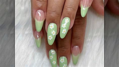 Matcha Latte Nails Breathe New Life Into Green Manis