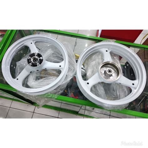 Jual VELG RACING MOTOR TAPAK LEBAR MEGAPRO OLD GL PRO GL MAX VIXION OLD