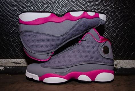 Air Jordan 13 Retro GS - Cool Grey/Atomic Pink | Sole Collector